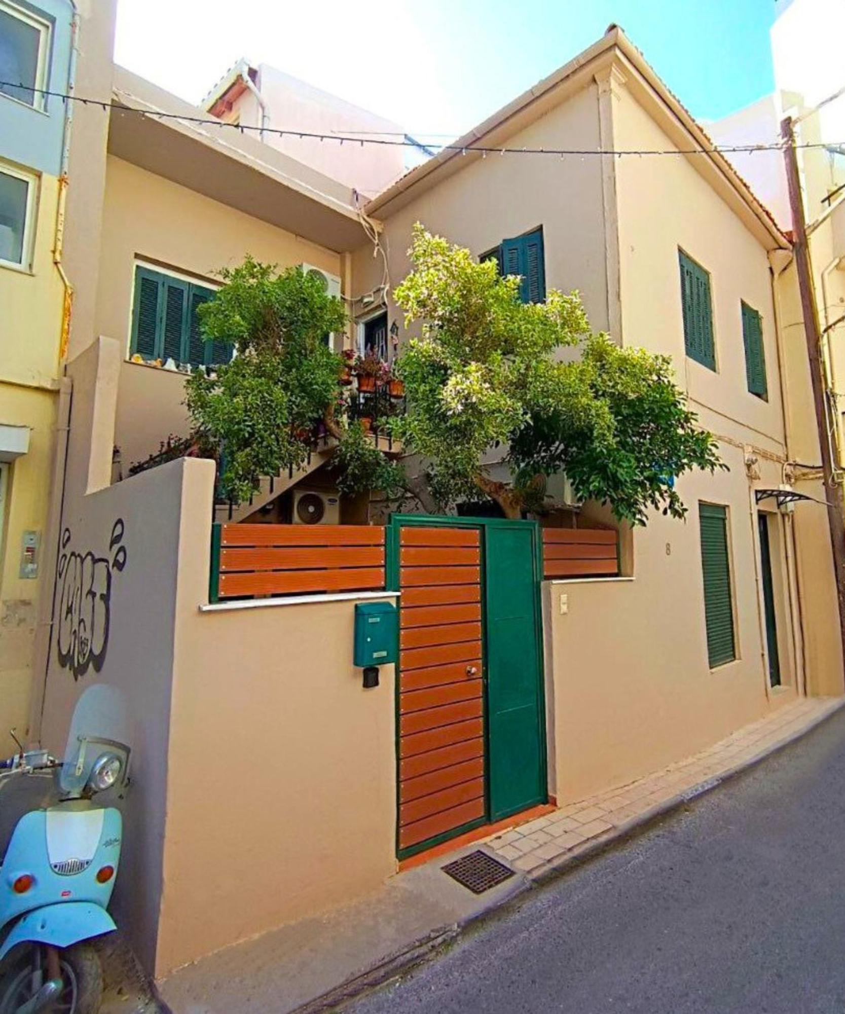 Irene Apartment & Irene Studio - City Center Heraklion  Exterior photo